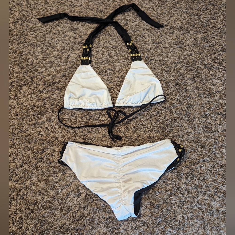 Beach Bunny Reversible Tie Strings Bikini - image 3